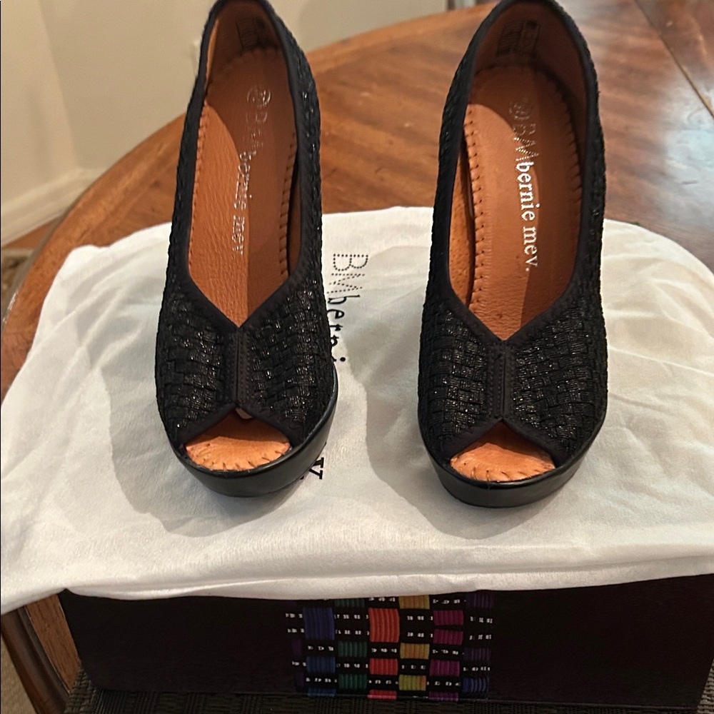 bernie mev. Black Peep Toe heels